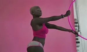 ebony aôndo u kwase  ...